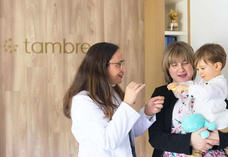 Laboratorio de Andrología - Doctora Laura en consulta
