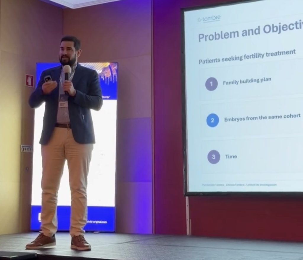 Dr Abraham Zavala during his presentation at the AI Fertility (AIFS) World Conference 2026, held in Cascais, Portugal.